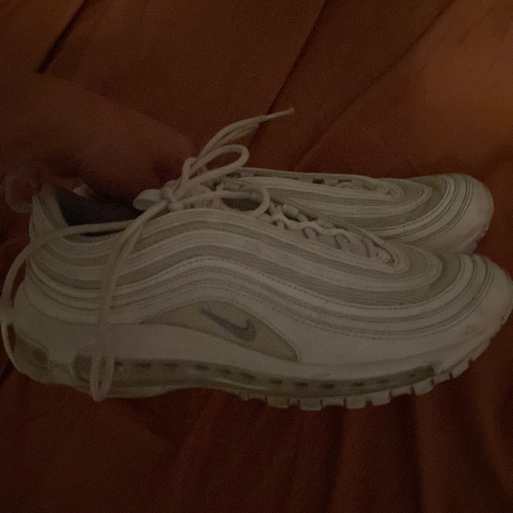 air max white 97, 8.5 women 7 men/kid